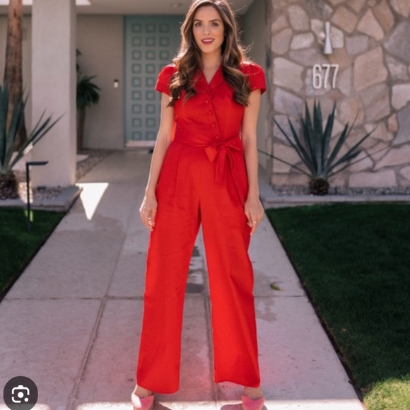 Gal Meets Glam Venetian Red Camille V-Neck Sash Waist Pants Jumpsuit 10 - Picture 1 of 11